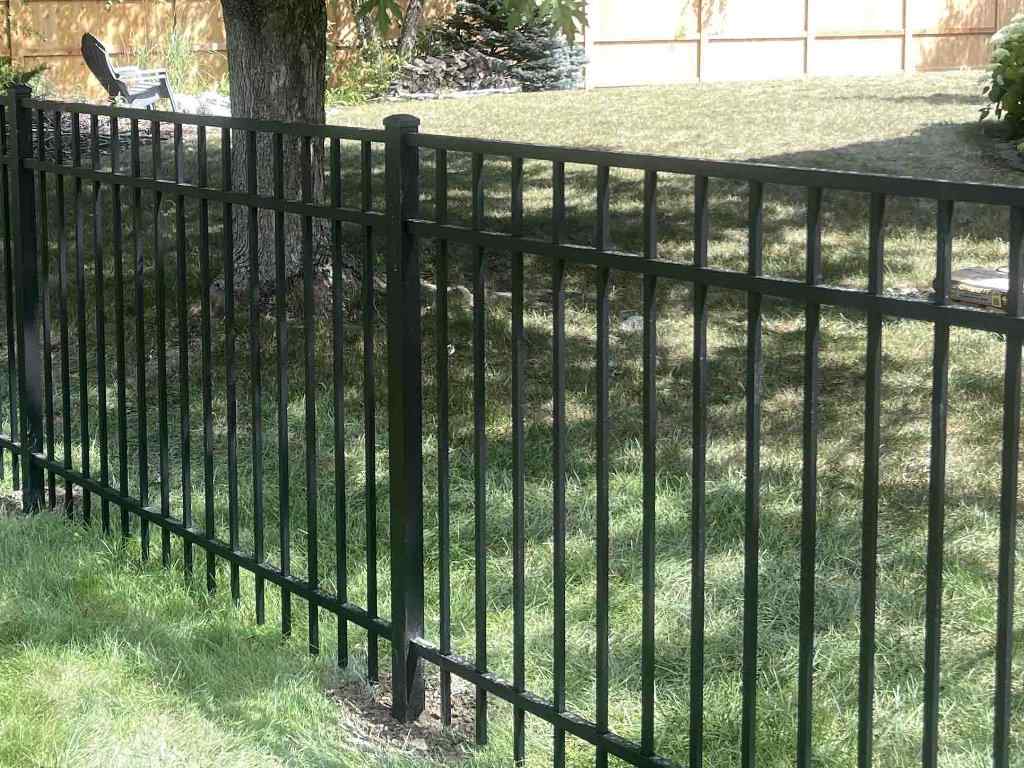 Aluminum fence solutions for the Mankato Minnesota area