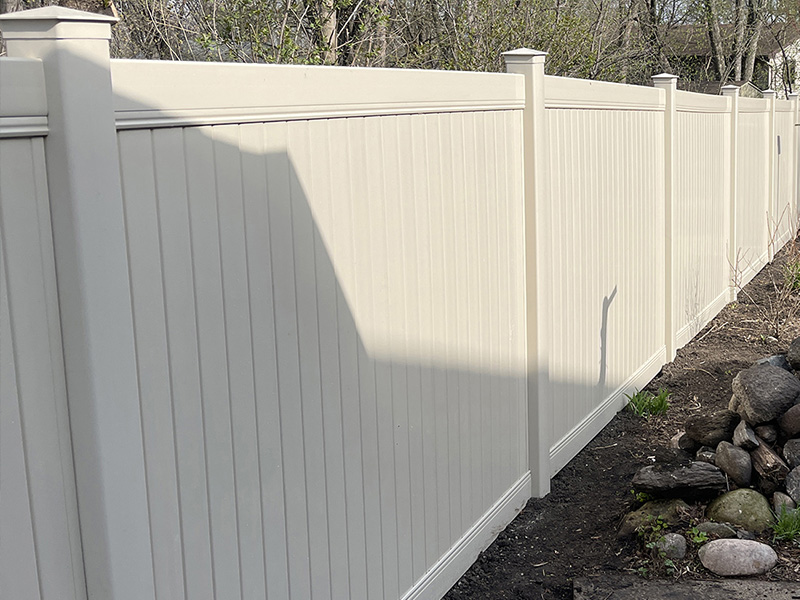 vinyl fence St. James Minnesota